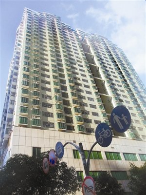 4名被害人疑為“畢打奧夜總會”的女員工，但此說法未得到羅湖警方證實。圖片來源：晶報