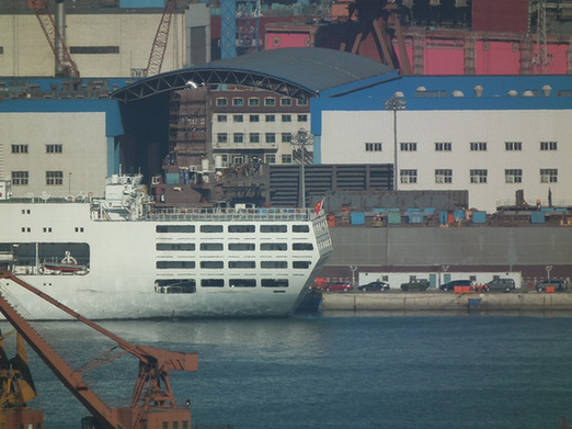 中國海軍遼寧號航母結束首次試航返回駐地