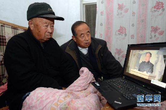 莫言家人關注莫言瑞典領獎