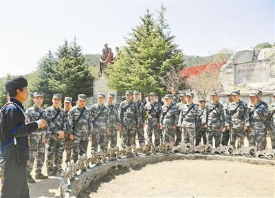 四川涼山軍分區(qū)專題教育整頓堅(jiān)持不解決問題不罷手