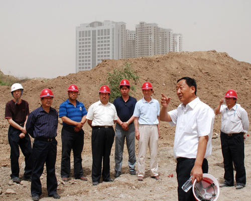 郭寶?。阂磺袨榱巳罕姷暮脮? align=