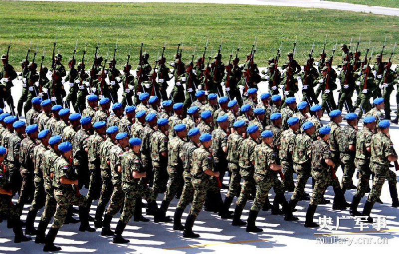 走進(jìn)抗戰(zhàn)閱兵外軍方隊(duì)營(yíng)地 拍遍17國(guó)外軍訓(xùn)練